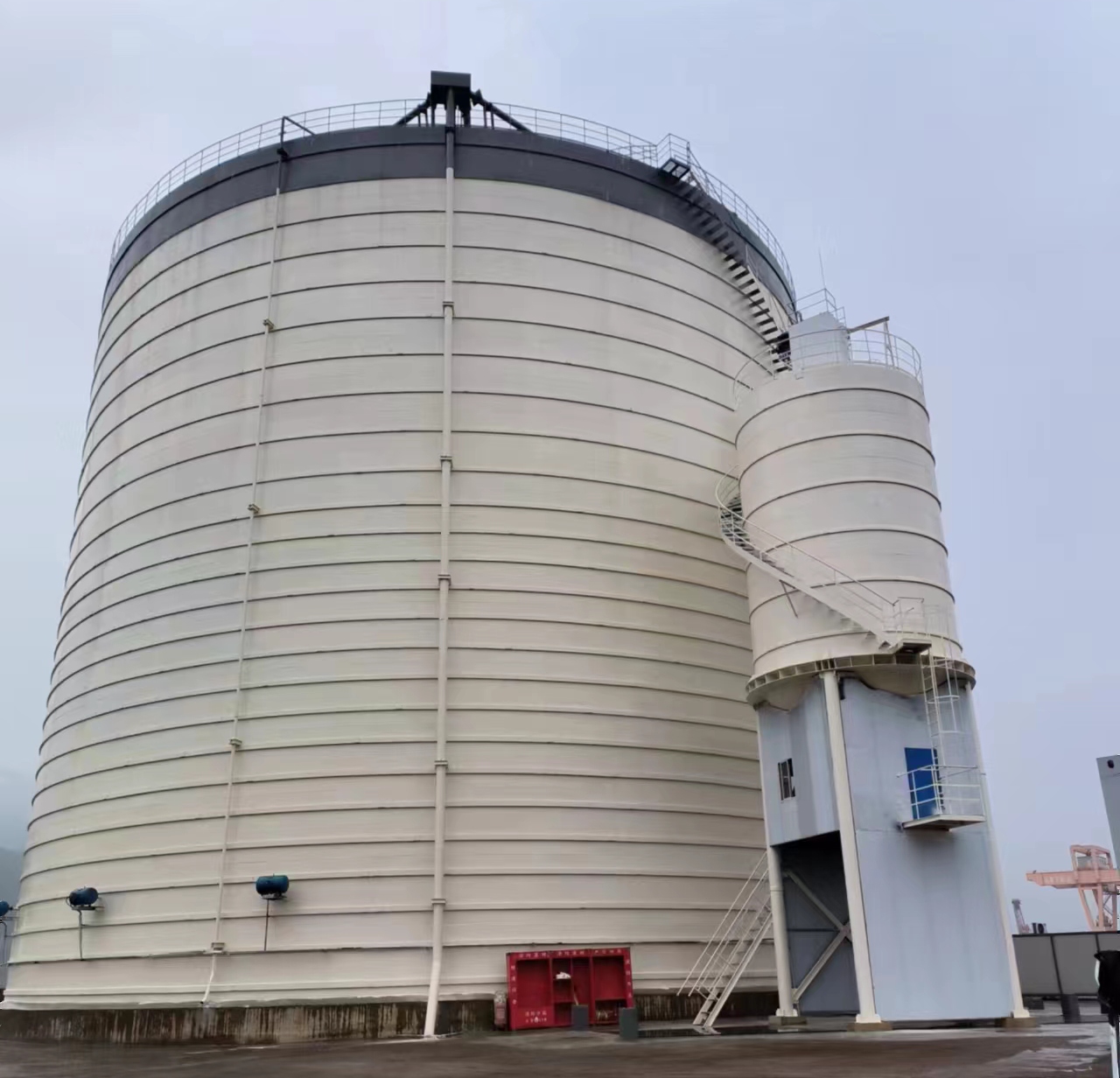 二道江10万吨水泥钢板库